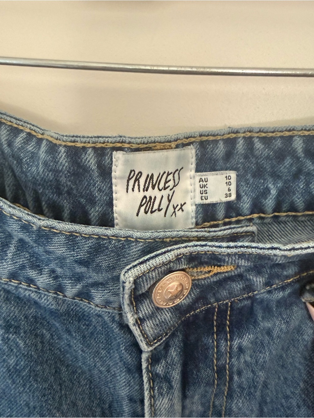 Princess Polly high waist flare jeans - Picture 4 of 8